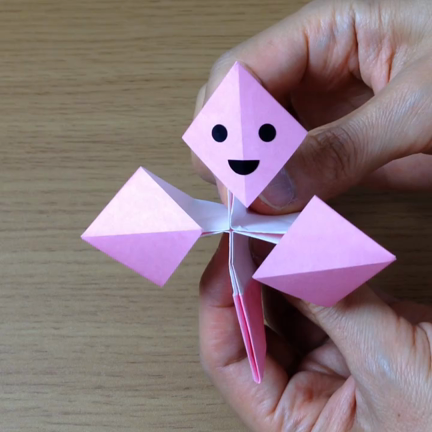 折り紙チアリーダーの記事動画