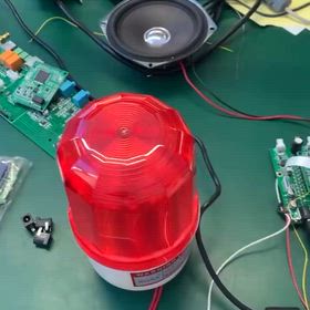 IoT・MCUチップ・PCBボードの画像