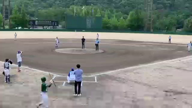 西山事務局長　独立リーグの始球式に出るの巻の記事動画