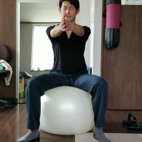 バランスボールエクササイズ　基礎編の画像