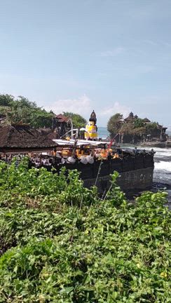 バリ島回顧録 第８弾 Batu Bolong Templeの記事動画
