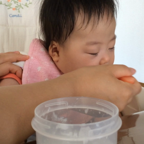 離乳食始めましたの画像