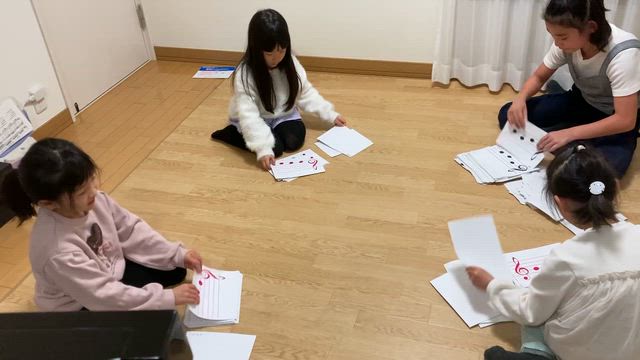 発表会前のドキドキ体験♪弾き合い会で見えた子どもたちの成長の記事動画