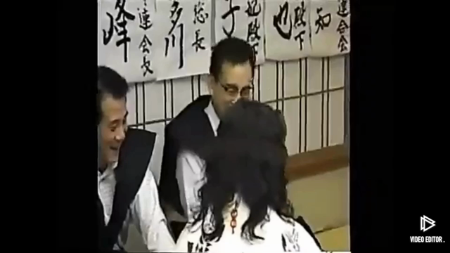 １８万”自殺の八割以上１６万変死体は、他殺です。”上野正彦検死九割他殺元東京都監察医務院長の記事動画