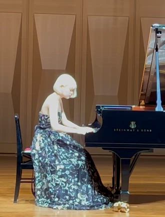 【保谷PGC】5月21日(木)かなでさんブログ〜ピアノ練習！の記事動画