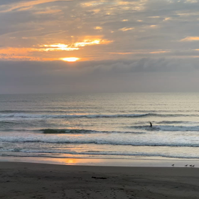 7月10日千葉北、東浪見の朝の波の画像