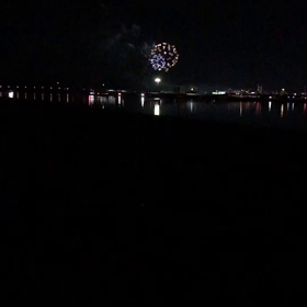 突然の花火の画像