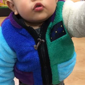 ママ、飛行機飛んでるよ！の画像