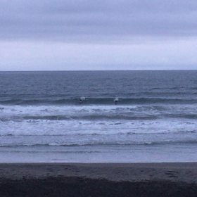 8月15日千葉北、東浪見の朝の波の画像