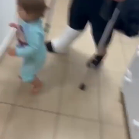 子供はみんな天才だ！その瞳は世の中の目を覚まさせ魔法をかける。の画像