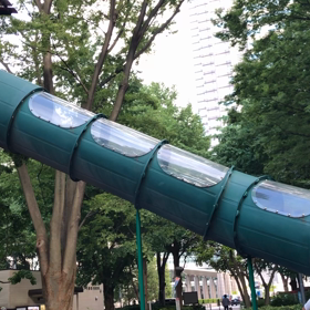 ふうちゃんと滑り台の画像