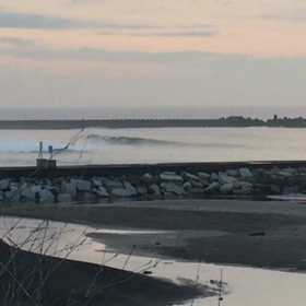 6月1日千葉北、東浪見の朝の波の画像