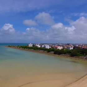 海は広いな大きいな〜　ドローンの画像