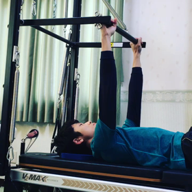 肩甲骨の安定感＋二の腕の引き締めるエクササイズの画像