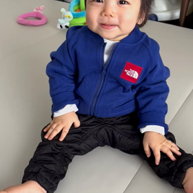 何故か爆笑する息子の画像