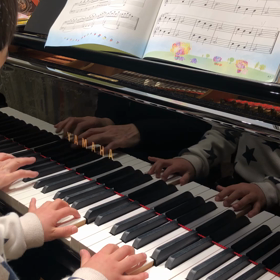 小学1年生のレッスンは♬の画像