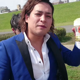 ワインの直ビンやばたんこぶの画像