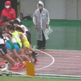 ６年女子1000m１組目①の画像