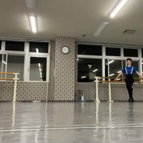 今度はコンテ？の画像