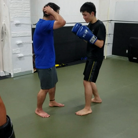 ボディー打ちの画像