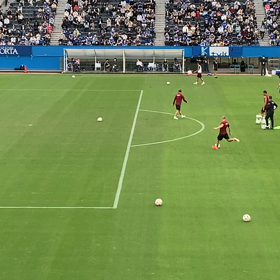 イニエスタのシュートの画像