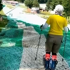 被害者と、１つの壁を越えたかもの画像