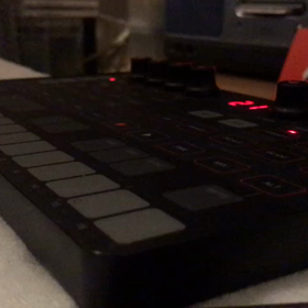 弾いてみた 〜 IK Multimedia さん UNO Synthの画像