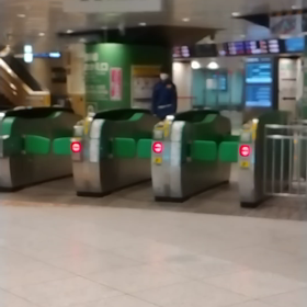 早朝のヲタ活【改札】の画像