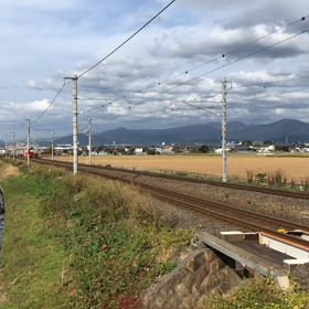 キヤ143試運転の画像