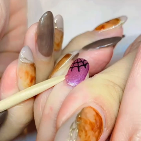 もうすぐハロウィン♡取る時もピールオフネイル®︎なら安心です！の画像