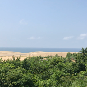 2人で行った鳥取砂丘の画像