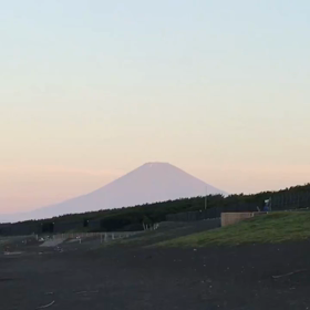 朝焼け富士山〜ビーチ動画‼️8月もドゾよろしゅうの画像