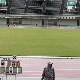 ４年女子800m１組目③の画像