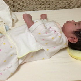 右手と左手の画像