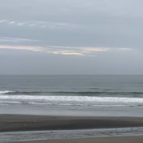 8月17日千葉北、東浪見の朝の波の画像