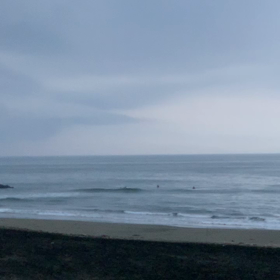 8月25日千葉北、東浪見の朝の波の画像