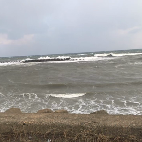 通勤途中の海岸線　　波乗り逃げポイントの画像