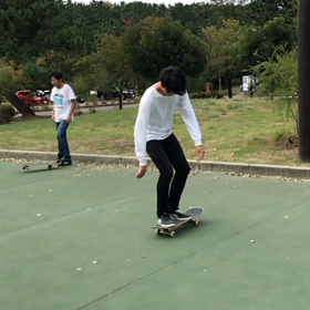 通勤途中のスケート   その1  今朝の師匠達の画像