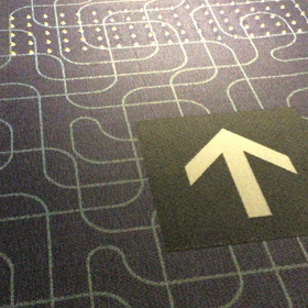 動く歩道（羽田空港の画像