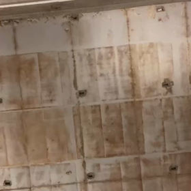 光の射す方への画像