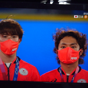 国旗掲揚の画像