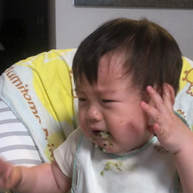 【8m16d】離乳食食べないよー。の画像