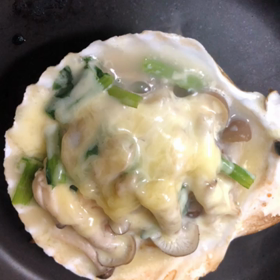 ホタテ貝のチーズ焼きの画像