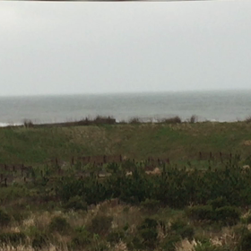 4月15日千葉北、東浪見の朝の波の画像