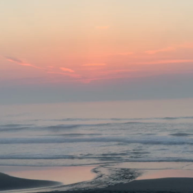 5月27日千葉北、東浪見の朝の波の画像