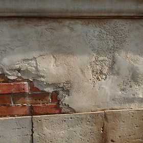 モルタル造形で造る壁の画像