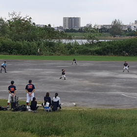 ショートゴロの画像