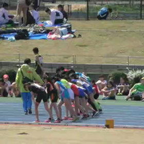 越谷女子1000m１組目①の画像