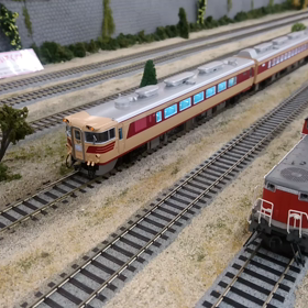 鉄道模型　キハ82系10両編成発車✨の画像