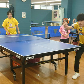 小林広夢選手と岸川聖也監督による技術指導［T.T彩たま/草加卓球場］の画像